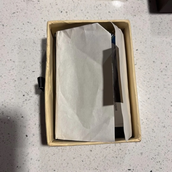 louis vuittons handbags authentic new with tags Small Pouch - Picture 8 of 10